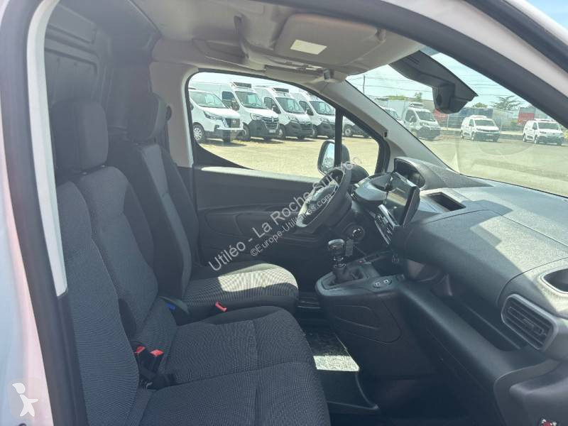 Véhicule utilitaire Peugeot