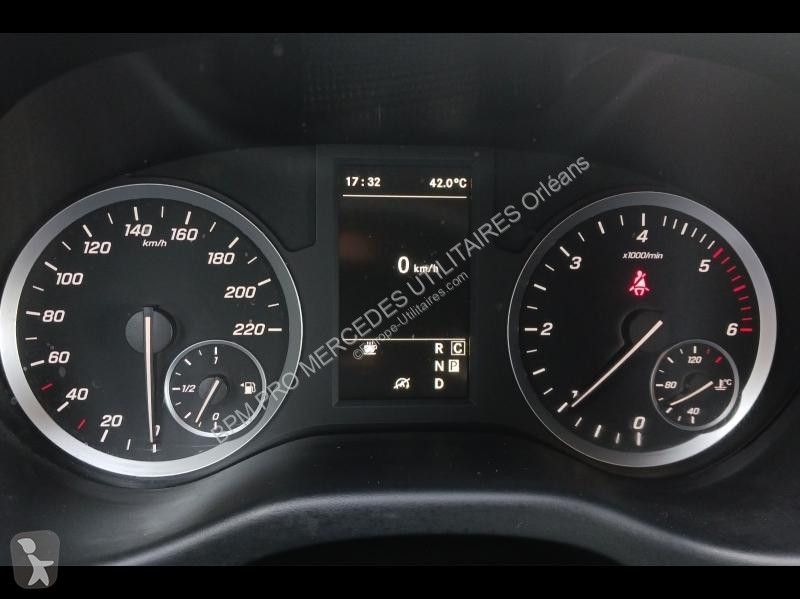 Véhicule utilitaire Mercedes Fg 119 CDI Compact...