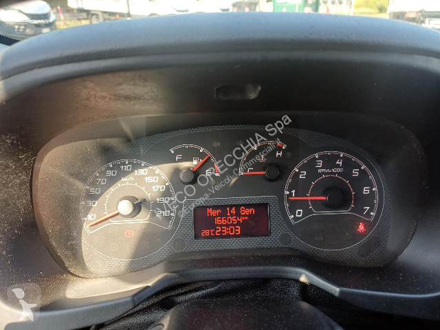 Véhicule utilitaire Fiat FIORINO