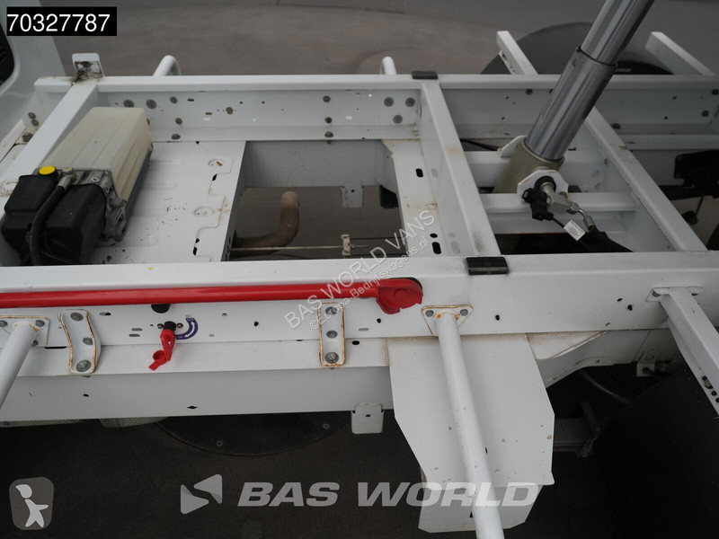 Furgoneta Renault Kipper Dubbellucht 3,5t...