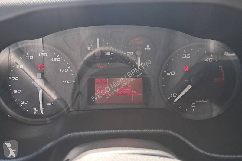 Furgoneta Iveco