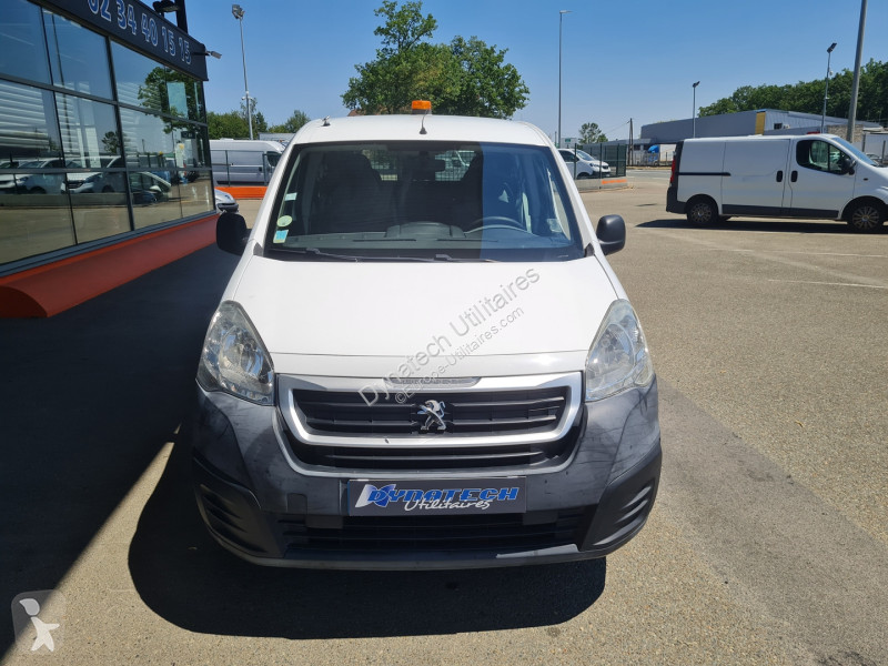 Véhicule utilitaire Peugeot PARTNER LONG 1.6...