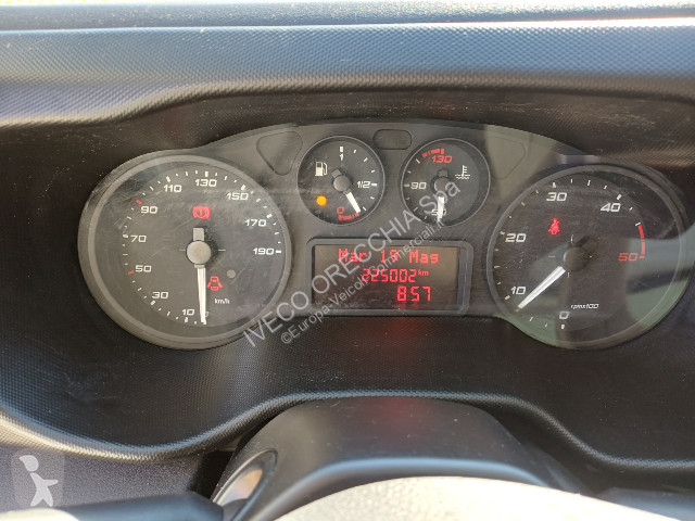 عربة نفعية Iveco DAILY 35S12