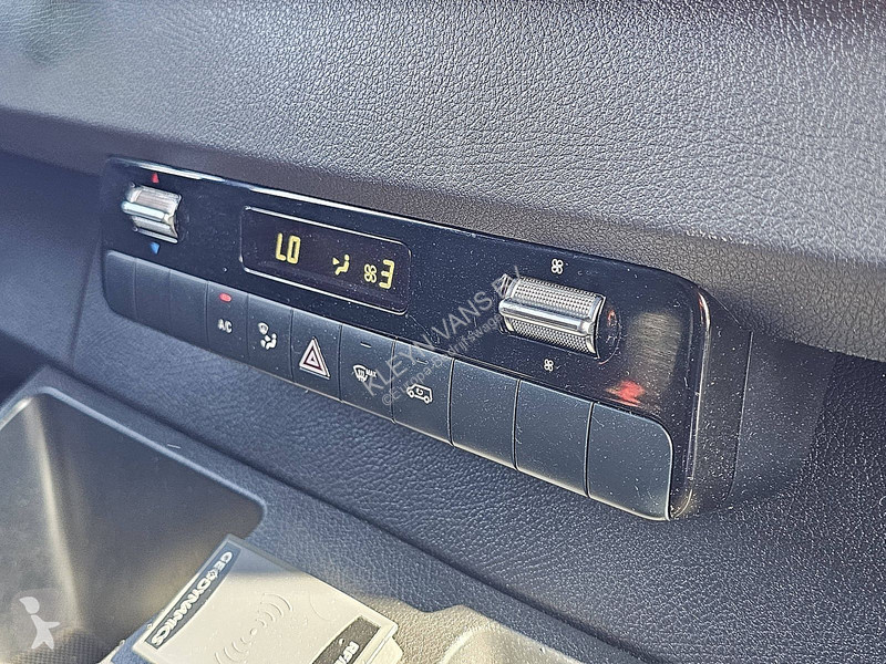 Коммерческий автомобиль Mercedes 317 L2H2...