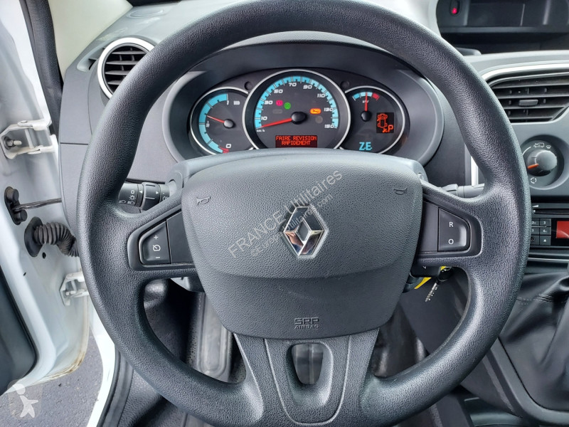 Коммерческий автомобиль Renault KANGOO II...