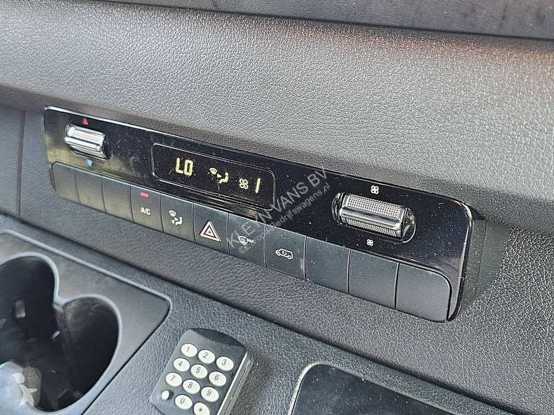 Furgoneta Mercedes 55 kWh 168 km wltp