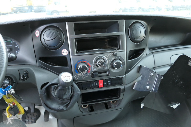 Furgoneta Iveco Daily 35 S11 C30C AUTOMATIK...