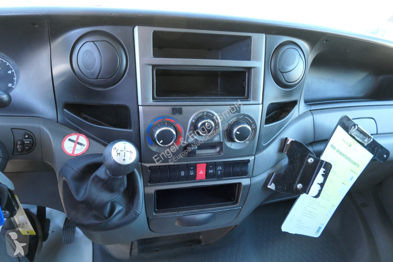 Furgoneta Iveco Daily 35 S11 C30C AUTOMATIK...
