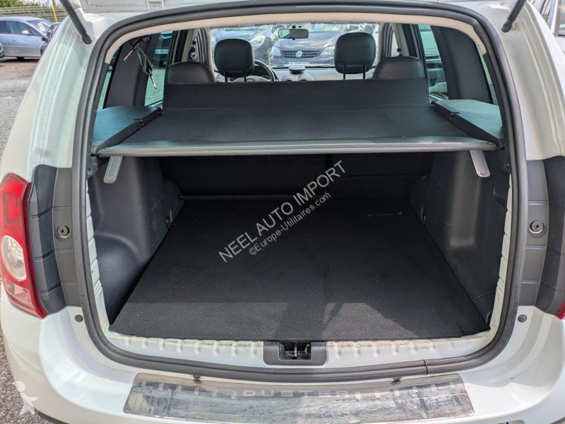 عربة نفعية Dacia DUSTER 4X4 1.5 DCI 110CH BVM6