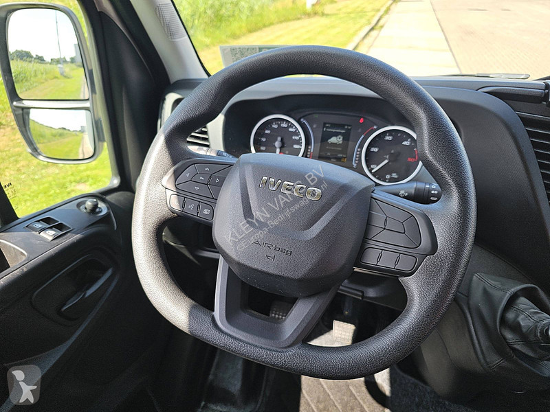 عربة نفعية Iveco 35C16 Bakwagen Laadklep