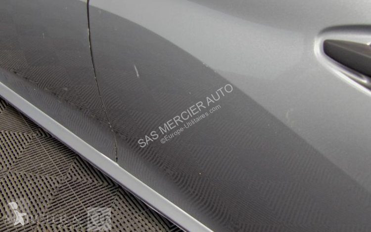 عربة نفعية Peugeot