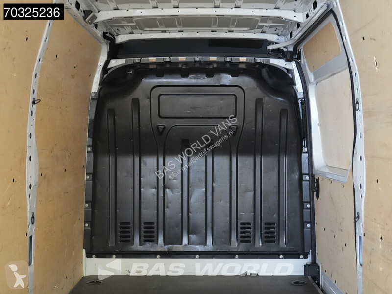 Коммерческий автомобиль Renault L3H2 LED Airco...
