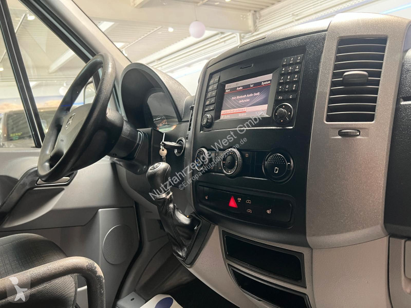 عربة نفعية Mercedes 213/316...