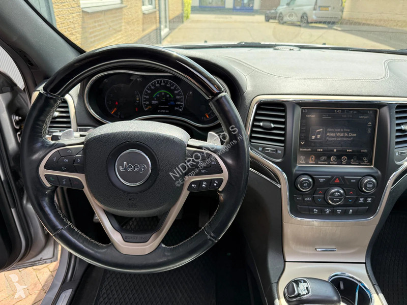 عربة نفعية Jeep 3.0 V6 CRD Overland 4x4...