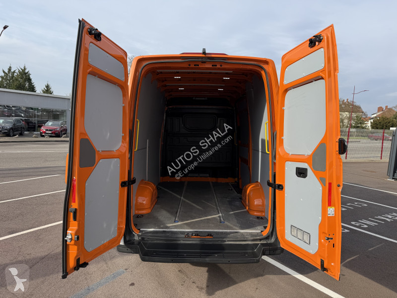 عربة نفعية Volkswagen CRAFTER FG / PRIX HT 20...