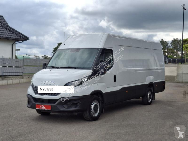 Furgoneta Iveco 35S16