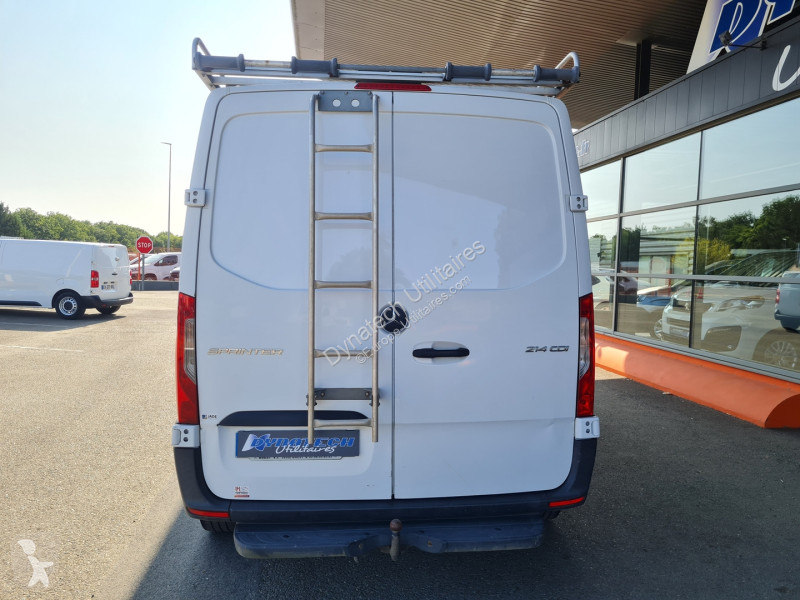 Véhicule utilitaire Mercedes SPRINTER FG 214...