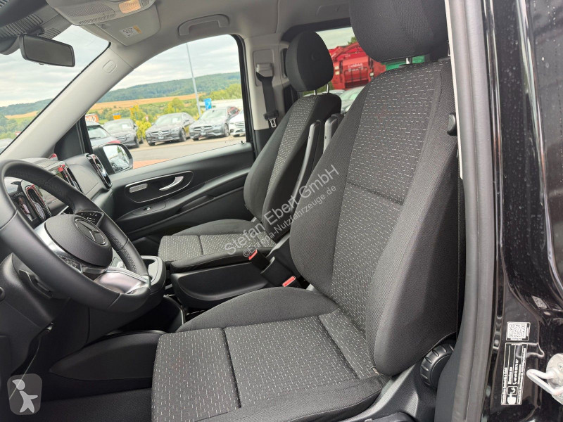 Furgoneta Mercedes Vito  9G Tourer Pro AHK2,5to...