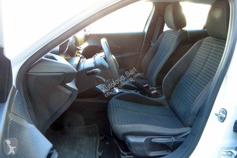 عربة نفعية Peugeot 1,5 HDI 100