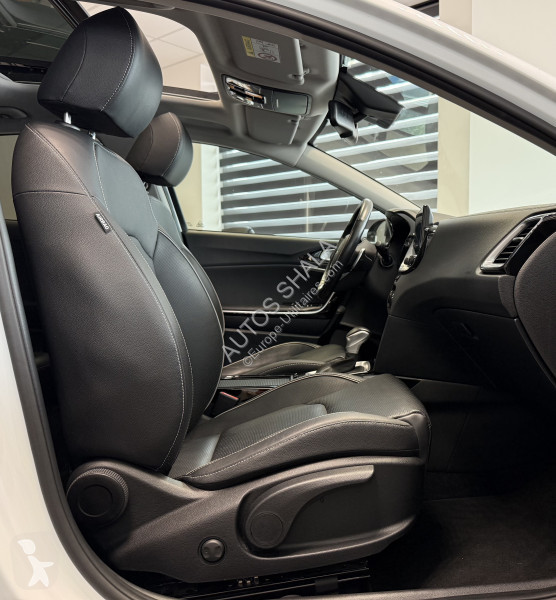 Véhicule utilitaire KIA XCEED / A PARTIR DE...