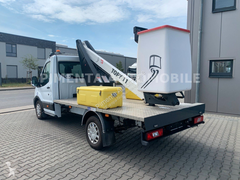 Samochód dostawczy Ford 2.0 TDCI...