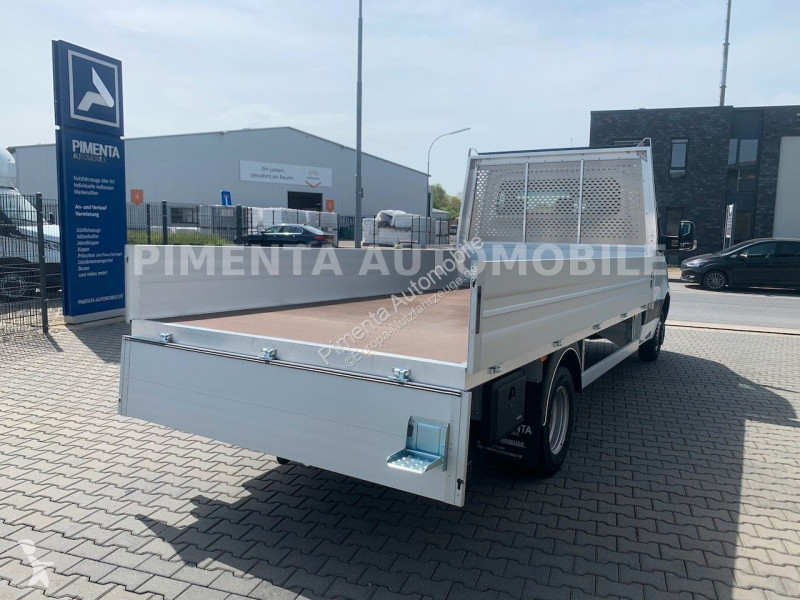 Furgoneta Mercedes 517 43 5t ALU PRITSCHE 4,40m...