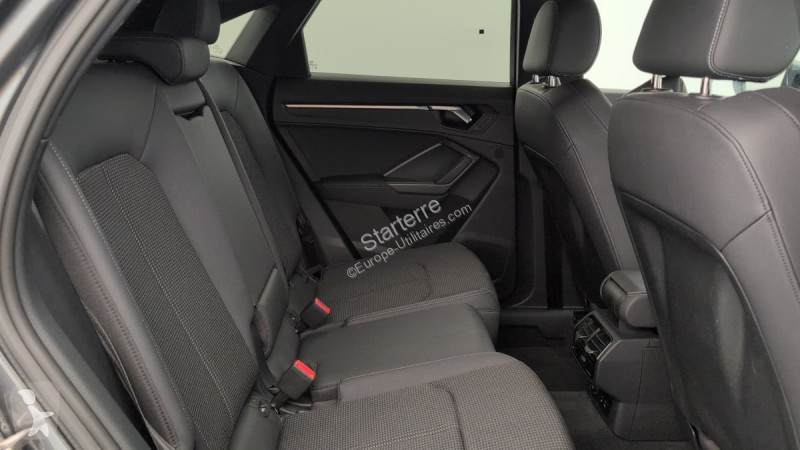 Audi Q3 Transporter