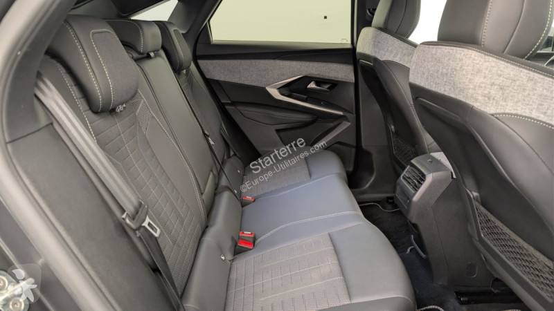 Véhicule utilitaire Peugeot