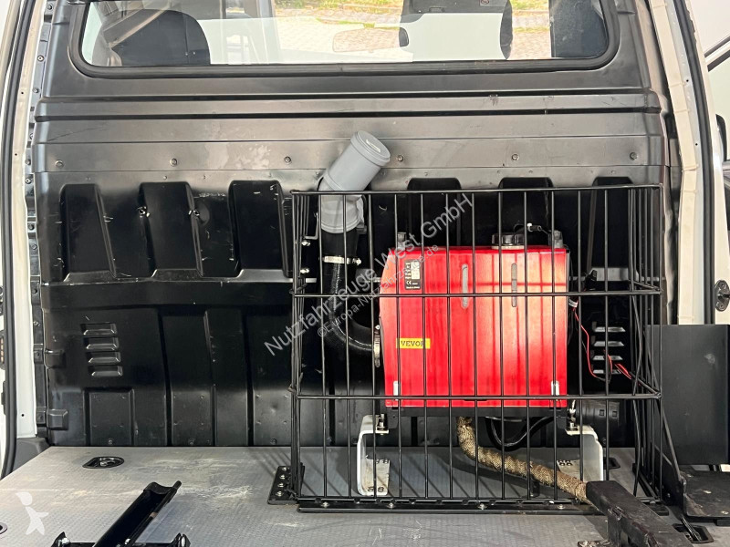Samochód dostawczy Hyundai H-1  2,5 CRDI...
