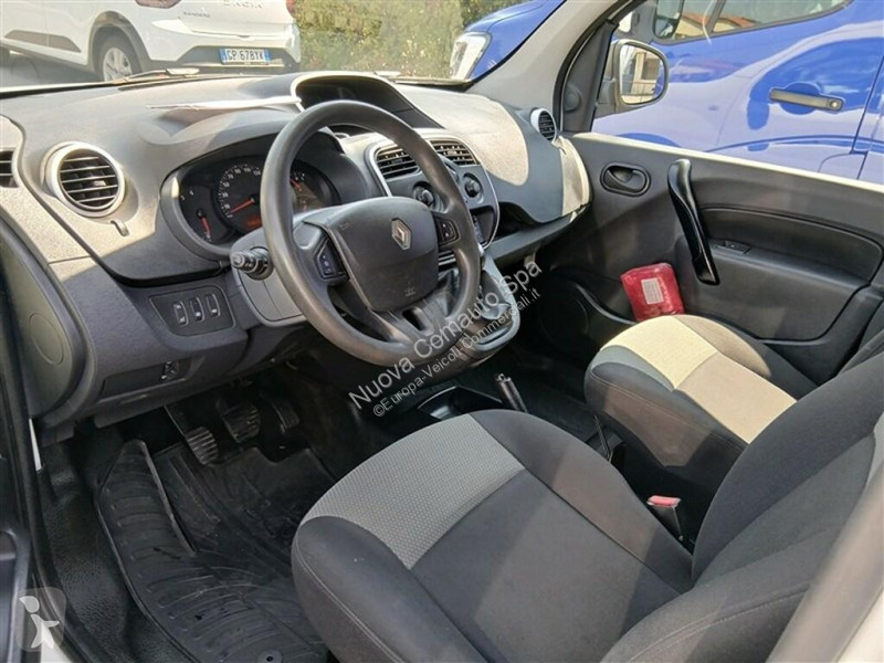 عربة نفعية Renault II