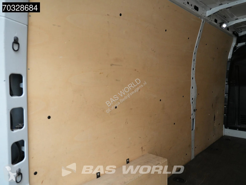 Furgoneta Renault L3H2 LED Airco Cruise...