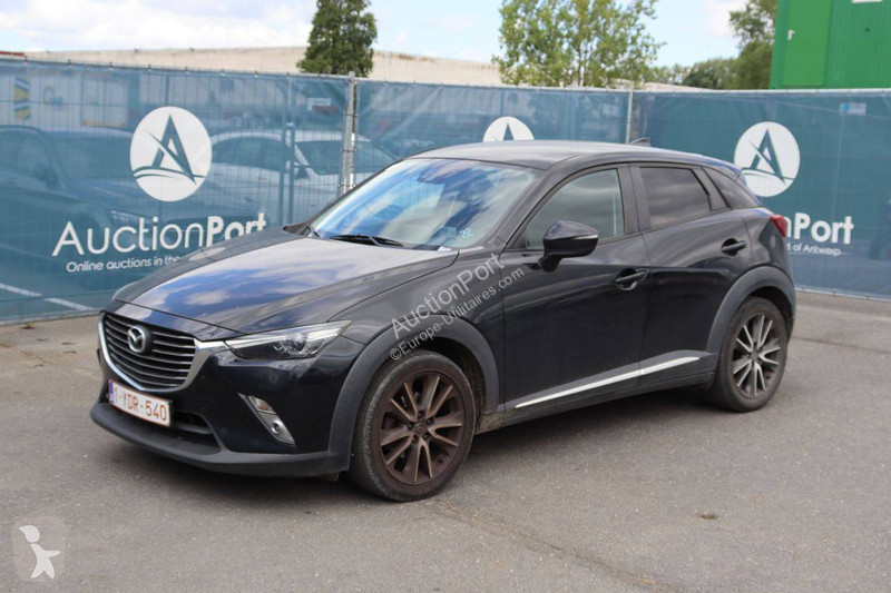 Samochód dostawczy Mazda  CX3