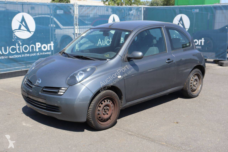 Furgoneta Nissan