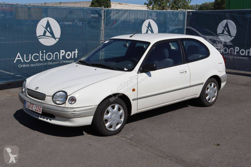 Autoutilitară Toyota