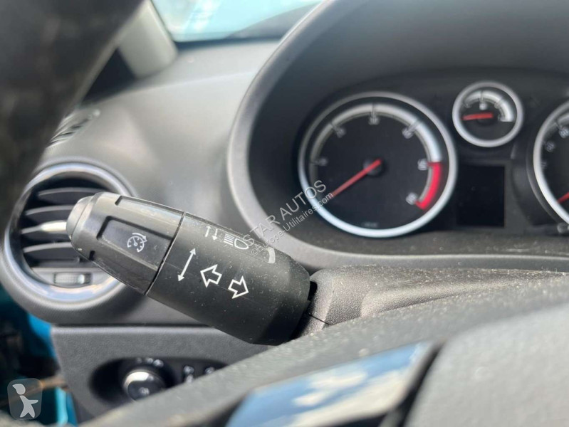 عربة نفعية Opel