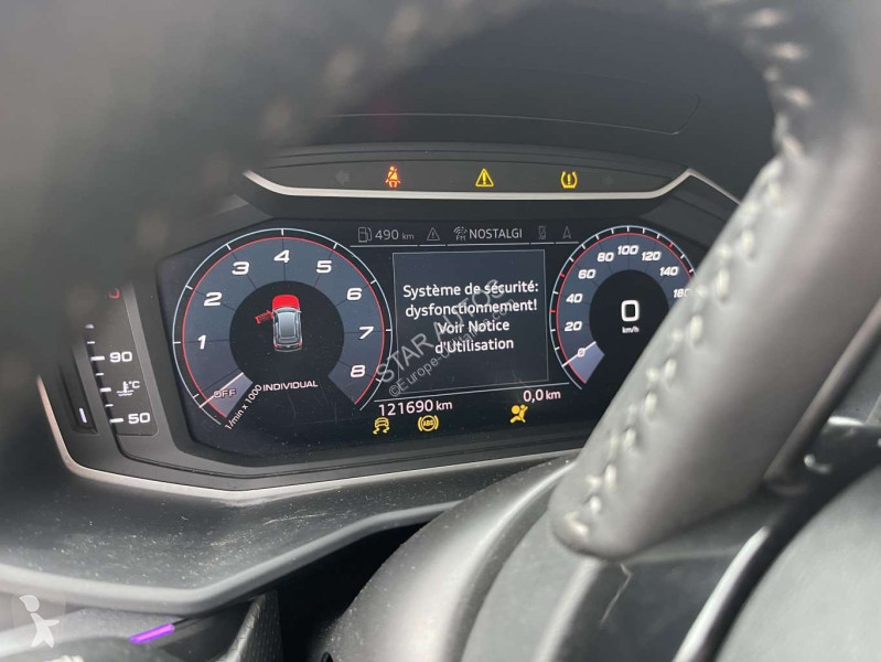عربة نفعية Audi