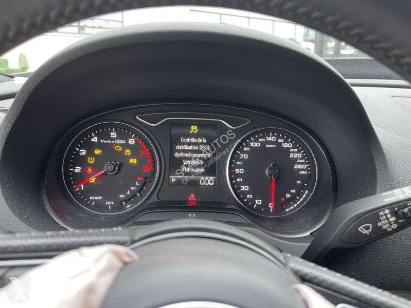 عربة نفعية Audi