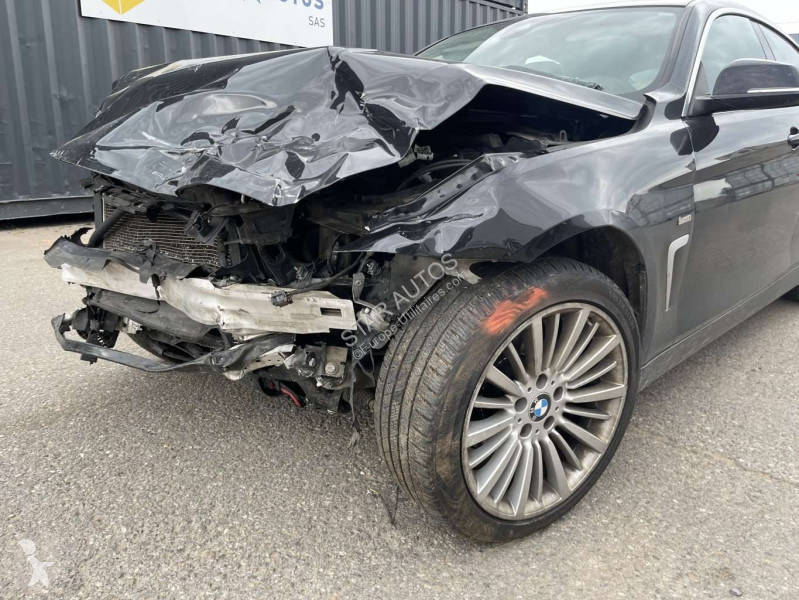 عربة نفعية BMW