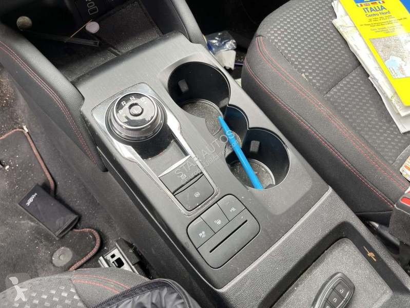 Véhicule utilitaire Ford