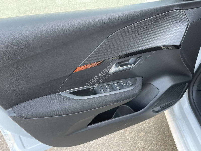 Véhicule utilitaire Peugeot