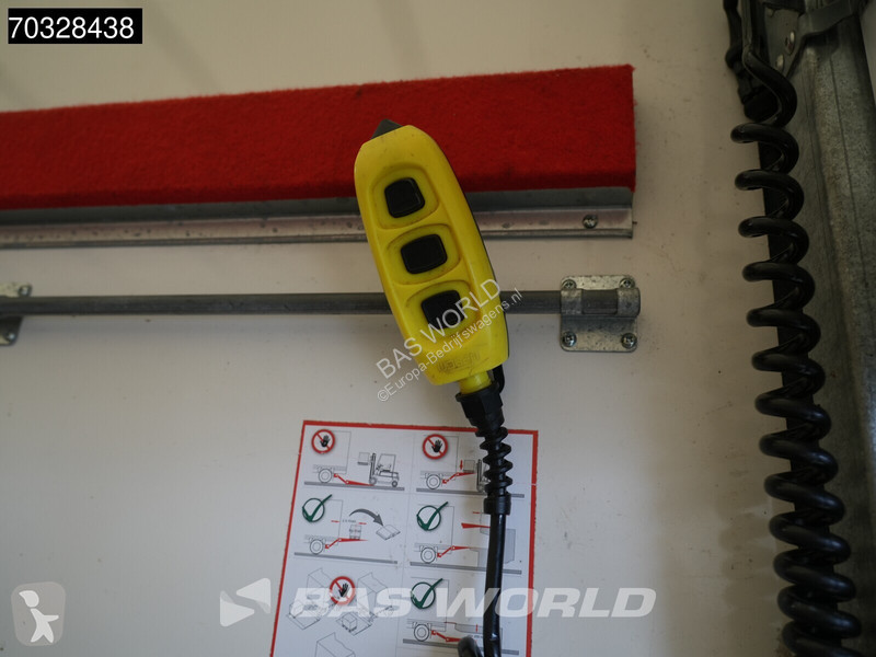 عربة نفعية Ford 130pk Laadklep Bakwagen Airco...
