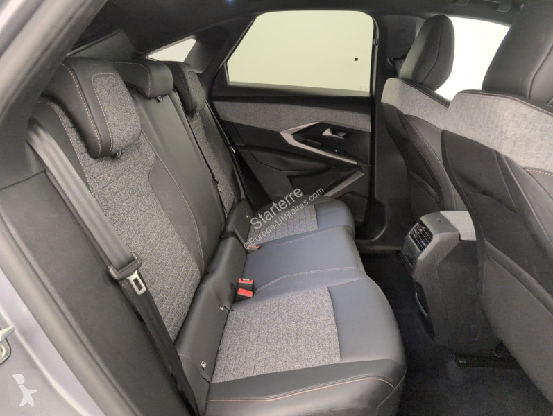 Véhicule utilitaire Peugeot