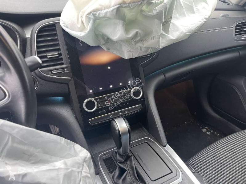 عربة نفعية Renault