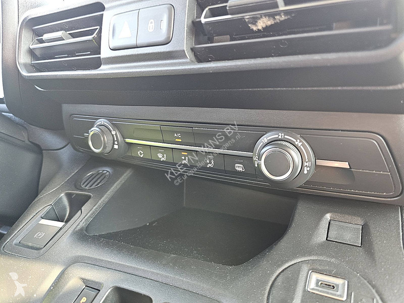 عربة نفعية Opel 1.5 ac automaat EURO6