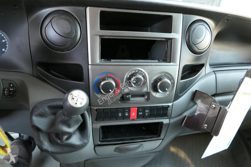 Furgoneta Iveco Daily 35 S11 C30C AUTOMATIK...