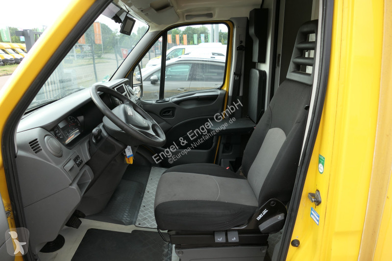 Furgoneta Iveco Daily 35 S11 C30C AUTOMATIK...