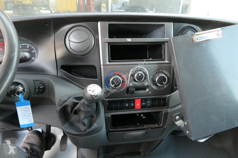 Furgoneta Iveco Daily 35 S11 C30C AUTOMATIK...