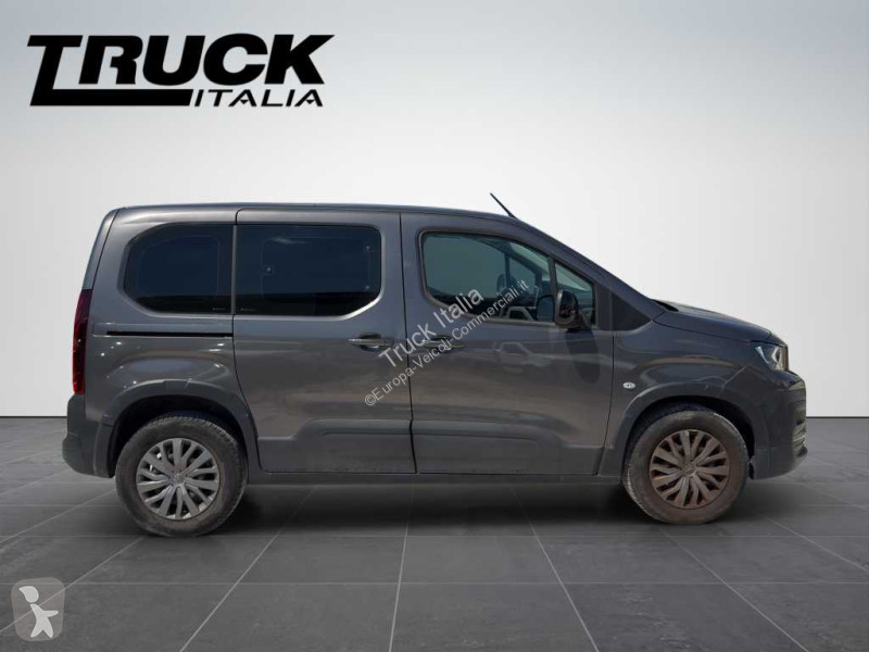 عربة نفعية Peugeot - mix 1.5 bluehdi 100cv L1...