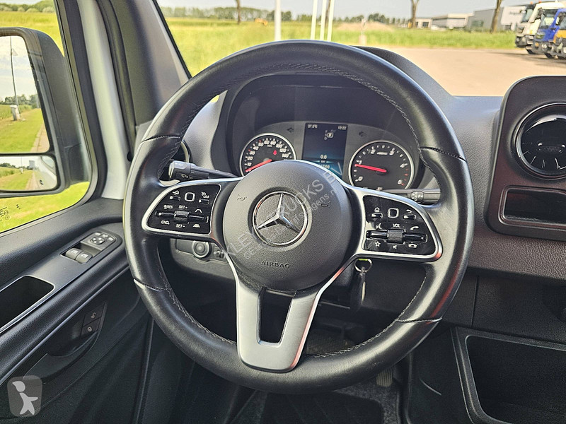 Mercedes 317 ac automaat EURO6 van