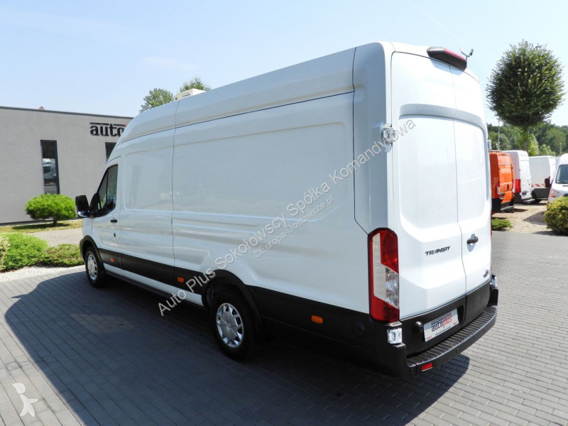 Samochód dostawczy Ford  TRANSIT